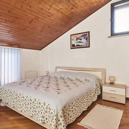 Ferienwohnung Lovely Roses Umag Exterior foto