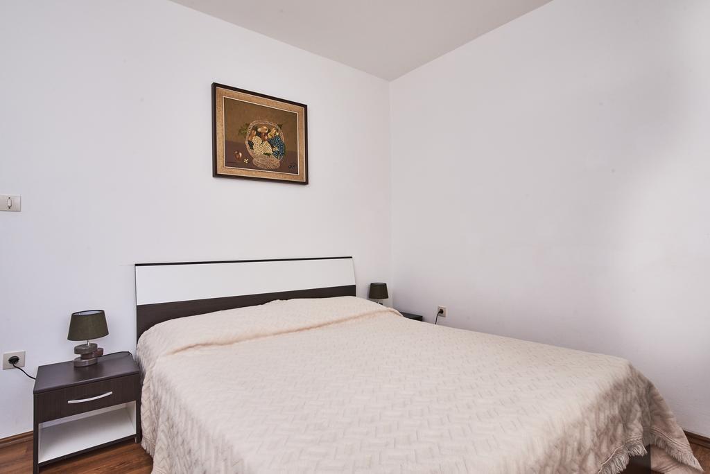 Ferienwohnung Lovely Roses Umag Exterior foto