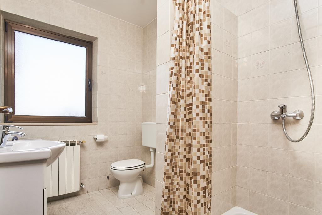 Ferienwohnung Lovely Roses Umag Exterior foto